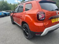 Used Dacia Duster Extreme 91 HP (66 kW) 2022 Orange SUV