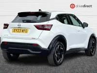 Used Nissan Juke N-Connecta 114 HP (83 kW) 2023 White SUV