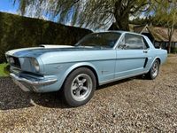 used Ford Mustang coupe