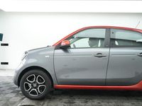 Used Smart ForFour Premium 71 HP (52 kW) 2017 Red Hatchback