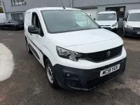 Used Peugeot Partner 2019 White MPV