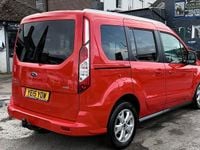 Used Ford Tourneo Connect Titanium 150 HP (110 kW) 2015 Red MPV