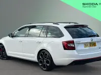 Used Skoda Octavia vRS 245 HP (180 kW) 2020 White Estate