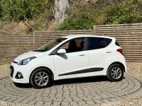Used Hyundai i10 Premium 87 HP (63 kW) 2015 White Hatchback