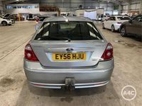 Used Ford Mondeo Ghia 2006 Silver Hatchback
