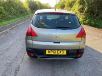 used Peugeot 3008 1.6 e-HDi 112 Exclusive 5dr EGC