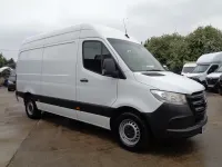Used Mercedes Sprinter Progressive 150 HP (110 kW) 2022 White Van