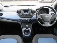 Used Hyundai i10 Premium 87 HP (63 kW) 2015 Blue Hatchback