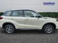 Used Suzuki Vitara SZ4 2022 Cream SUV