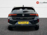 Second-hand Vauxhall Astra Design Edition 110 CP (80 kW) 2024 Negru Hatchback