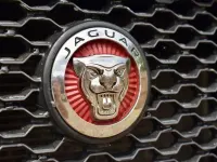 Used Jaguar F-Pace R-Sport 180 HP (132 kW) 2016 Red SUV