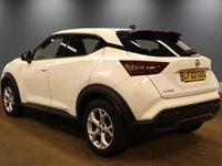 Used Nissan Juke N-Connecta 114 HP (83 kW) 2022 White SUV