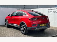 Begagnad Renault Arkana Techno 142 HK (104 kW) 2023 Röd SUV