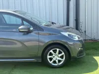 Używany Peugeot 208 Active 2016 Szary Hatchback