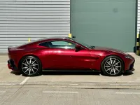 Used Aston Martin Vantage 2019 Red Coupe