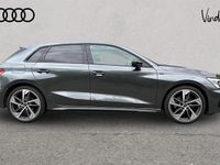 Usado Audi A3 Comfort 147 HP (108 kW) 2022 Cinzento Sedan