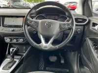 Used Vauxhall Crossland Ultimate 131 HP (96 kW) 2023 White SUV