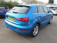 Begagnad Audi Q3 Performance 2016 Blå SUV