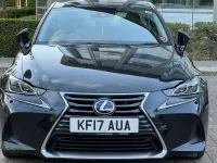 Used Lexus IS300h 223 HP (164 kW) 2017 Black Sedan