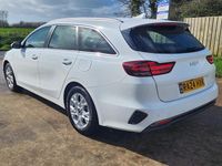 Used Kia Ceed 2024 White Hatchback