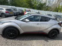 Używany Toyota C-HR Design 122 KM (89 kW) 2021 Srebrny SUV