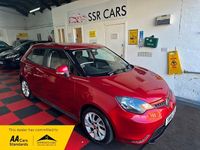 Used MG MG3 106 HP (77 kW) 2018 Red Hatchback