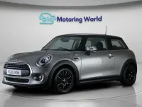 Used Mini Cooper Classic 136 HP (100 kW) 2020 Silver Hatchback