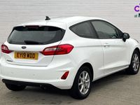 Used Ford Fiesta Zetec 85 HP (62 kW) 2019 White Hatchback