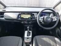 Used Honda Jazz Hybrid 109 HP (80 kW) 2021 White Hatchback