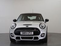 Usado Mini Cooper S Hatch 189 HP (139 kW) 2019 Prateado Citadino