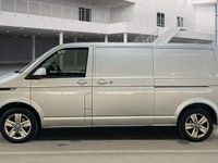 Used VW Transporter Highline 150 HP (110 kW) 2022 Silver Van