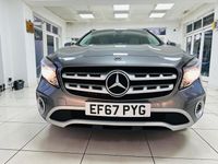 Usado Mercedes GLA200 SE 2017 Cinzento SUV