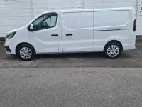Ny Renault Trafic 2025 Vit Minibuss