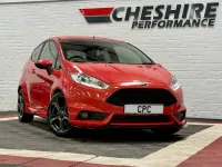 Used Ford Fiesta ST 250 HP (183 kW) 2016 Orange Hatchback