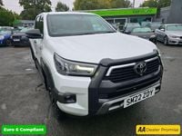 Used Toyota HiLux 204 HP (150 kW) 2022 White Pickup