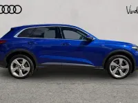Begagnad Audi Q5 S-Line 204 HK (150 kW) 2026 Blå SUV
