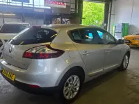 Used Renault Mégane III Dynamique 110 HP (80 kW) 2016 Silver Hatchback