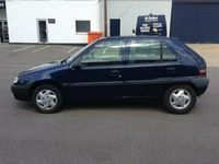 Begagnad Citroën Saxo 1999 Halvkombi