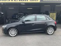 Usado Audi A1 Sportback Sport 86 HP (63 kW) 2013 Preto Citadino