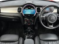 Used Mini Cooper Exclusive 134 HP (98 kW) 2023 Red Hatchback