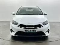 Used Kia Ceed 2023 White Hatchback