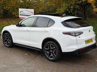Begagnad Alfa Romeo Stelvio Ti 2019 Vit SUV