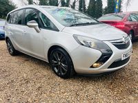 Used Vauxhall Zafira SRi 170 HP (125 kW) 2015 Silver MPV