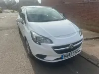 Used Vauxhall Corsa Design Edition 95 HP (69 kW) 2018 White Hatchback