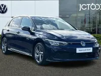 Used VW Golf VIII R-line 147 HP (108 kW) 2022 Blue Hatchback