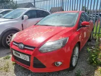 Used Ford Focus Zetec 115 HP (84 kW) 2014 Red Hatchback