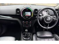 Used Mini Cooper Countryman 136 HP (100 kW) 2018 Red SUV