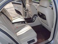 Used Bentley Flying Spur 500 HP (367 kW) 2014 Cream Sedan