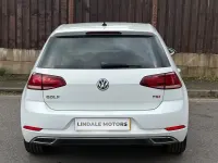 Używany VW Golf VII GT 150 KM (110 kW) 2017 Biały Hatchback
