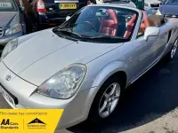 Used Toyota MR2 140 HP (102 kW) 2004 Silver Cabriolet